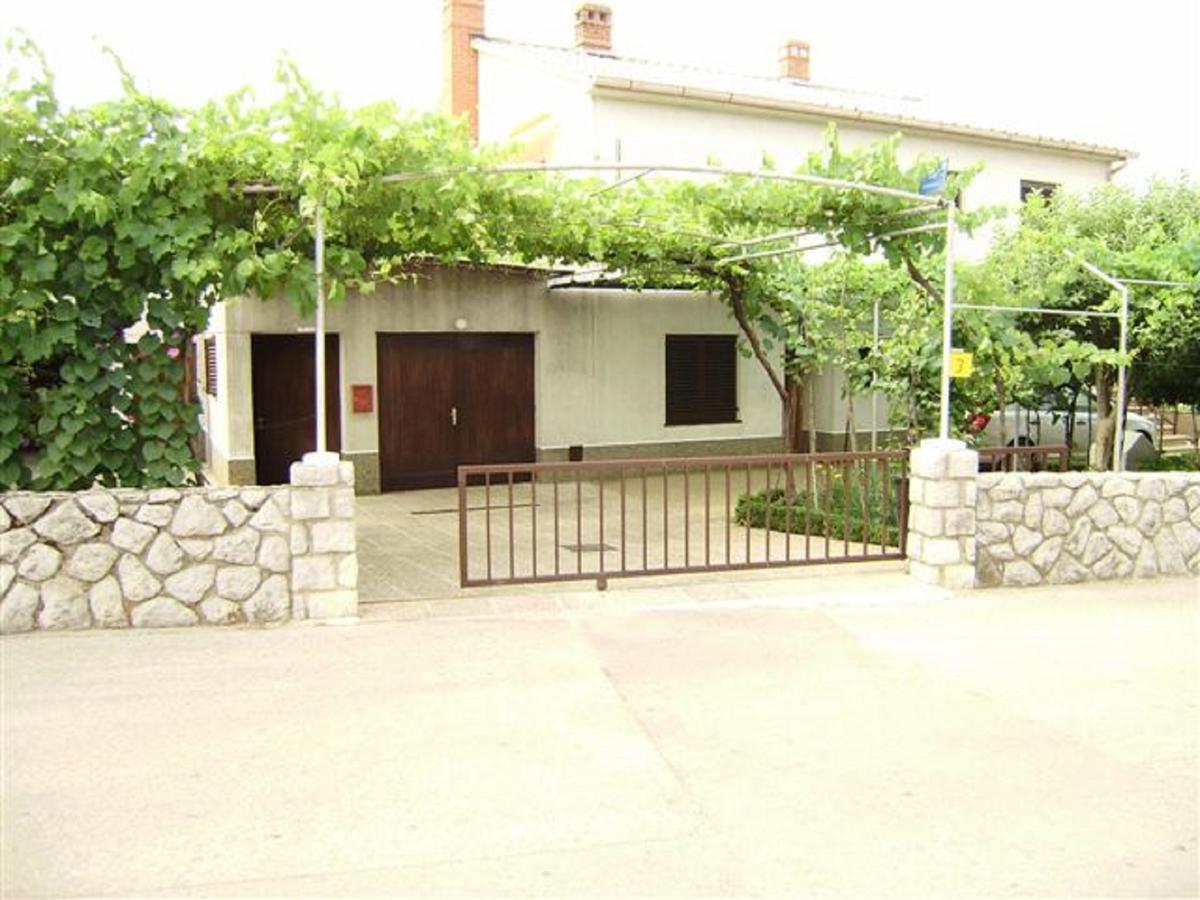 Отель House Krk Крк Экстерьер фото