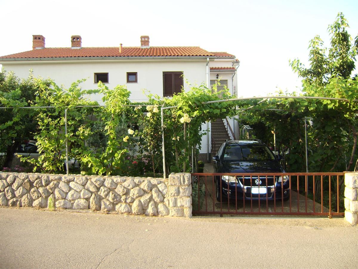 Отель House Krk Крк Экстерьер фото