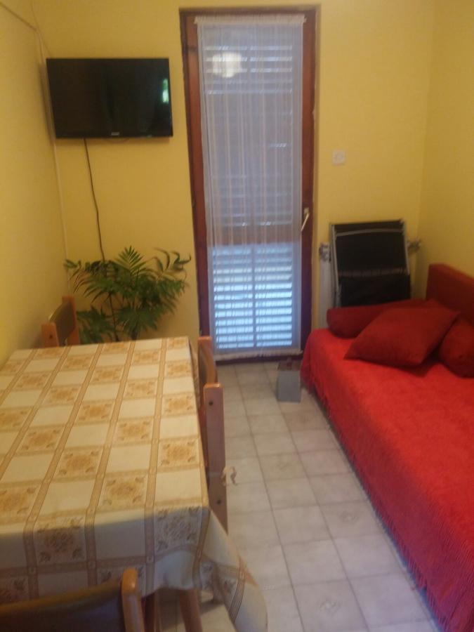 Отель House Krk Крк Экстерьер фото